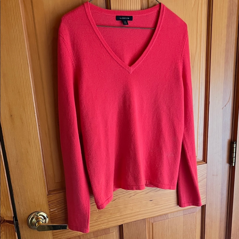 Lands' End Vibrant pink V-Neck Cashmere Pullover Sweater.